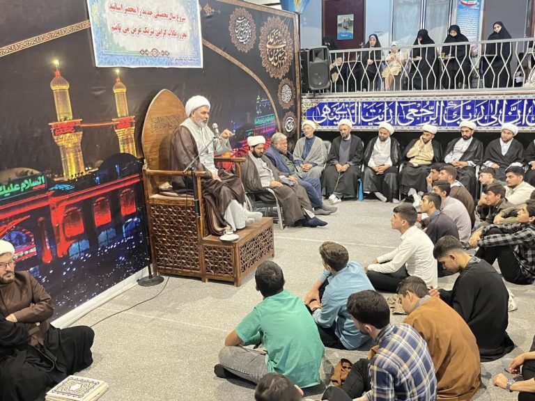 افتتاح سال تحصیلی حوزه علمیه پارس‌آباد_68d097cb217bb.jpeg