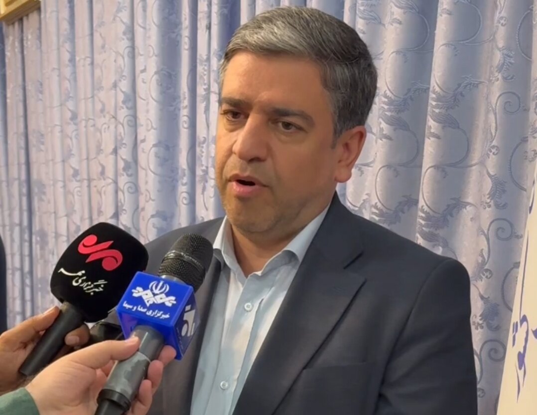 امامی یگانه: همایش سرمایهگذاری آذرماه در اردبیل برگزار
میشود_69000dc3122c9.jpeg
