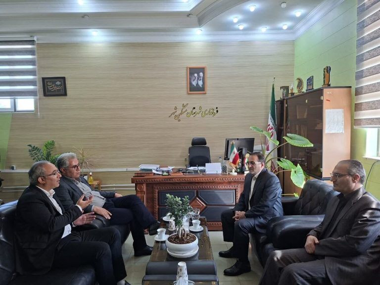 بخشی: مدارس سنگی مشگین‌شهر در اولویت نوسازی قرار
گرفتند_68e50706726a8.jpeg